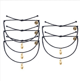 Pura Vida Charm Bracelet, Design: Gold Pineapple (black)