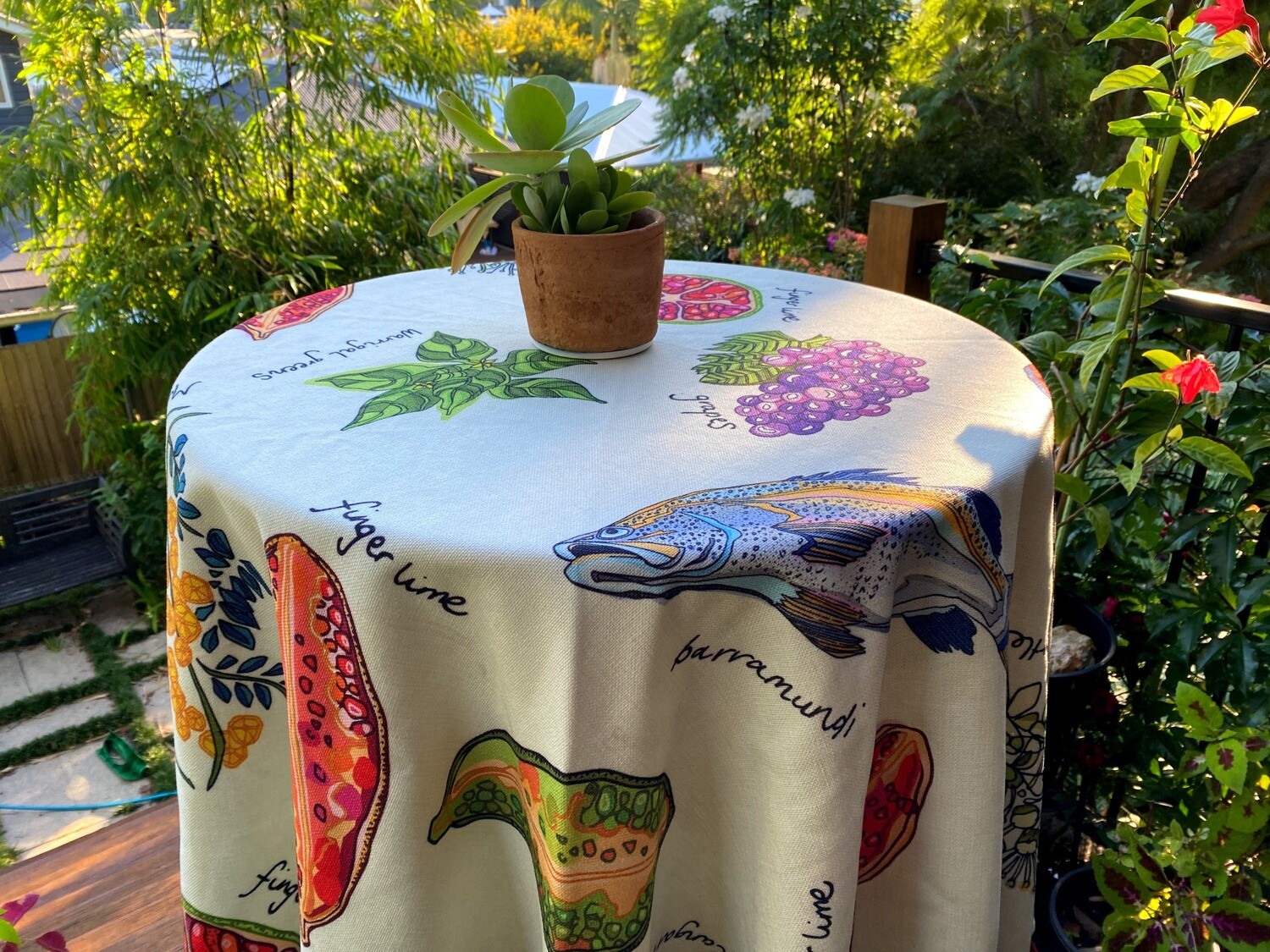 &#39;Home Grown&#39; round linen look tablecloth