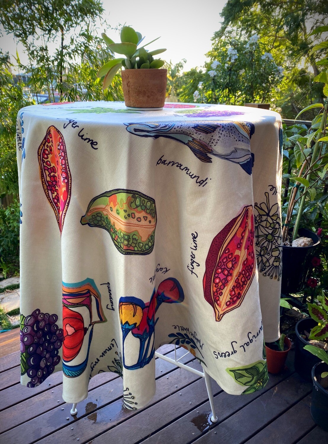 &#39;Home Grown&#39; round linen look tablecloth