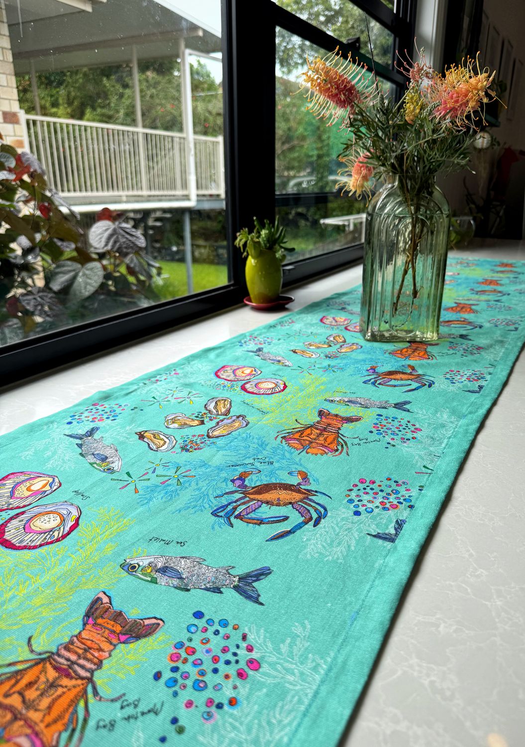 &#39;Le Fishy&#39; tablerunner in blue, peach or white