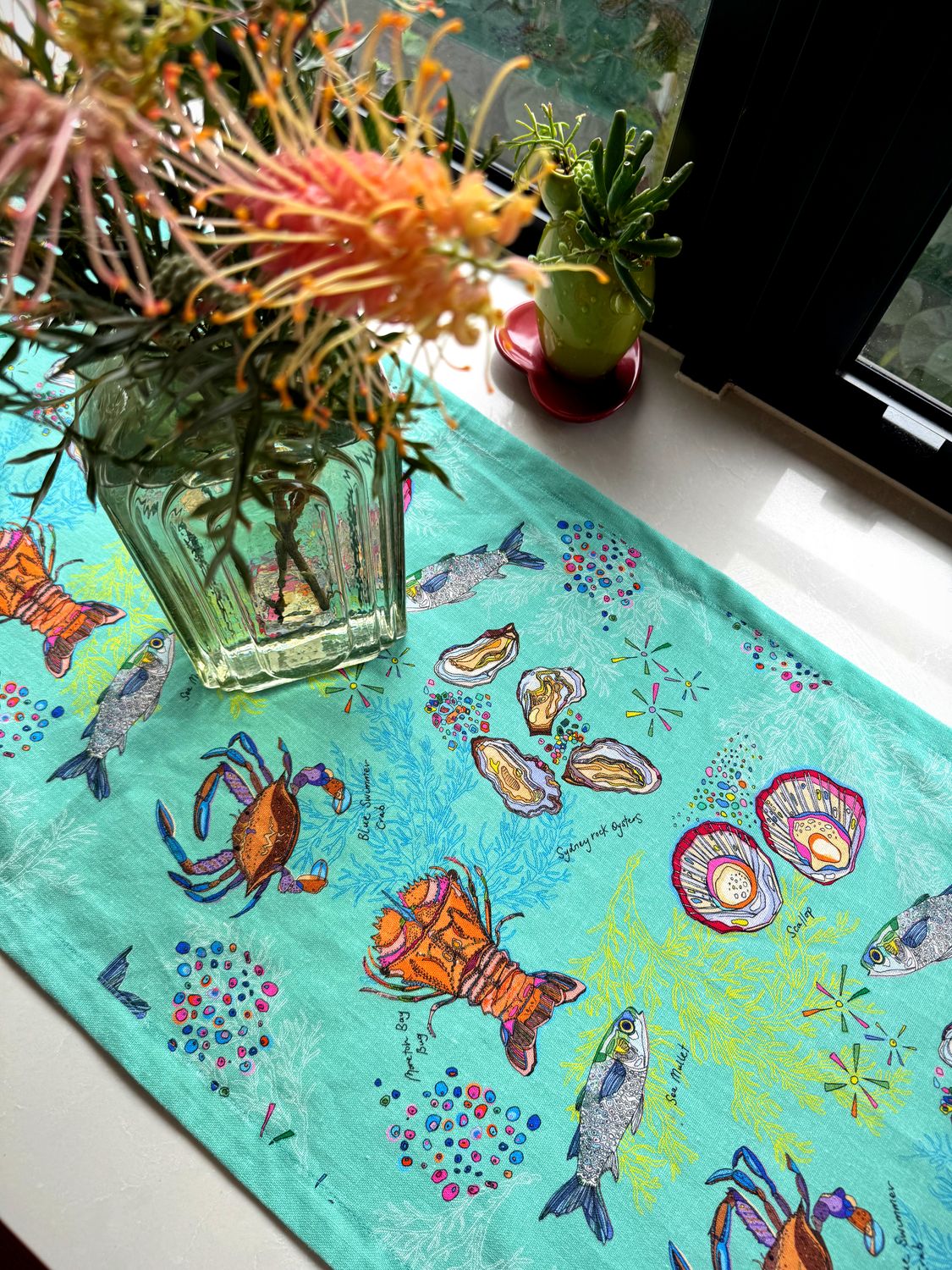 'Le Fishy' table runner