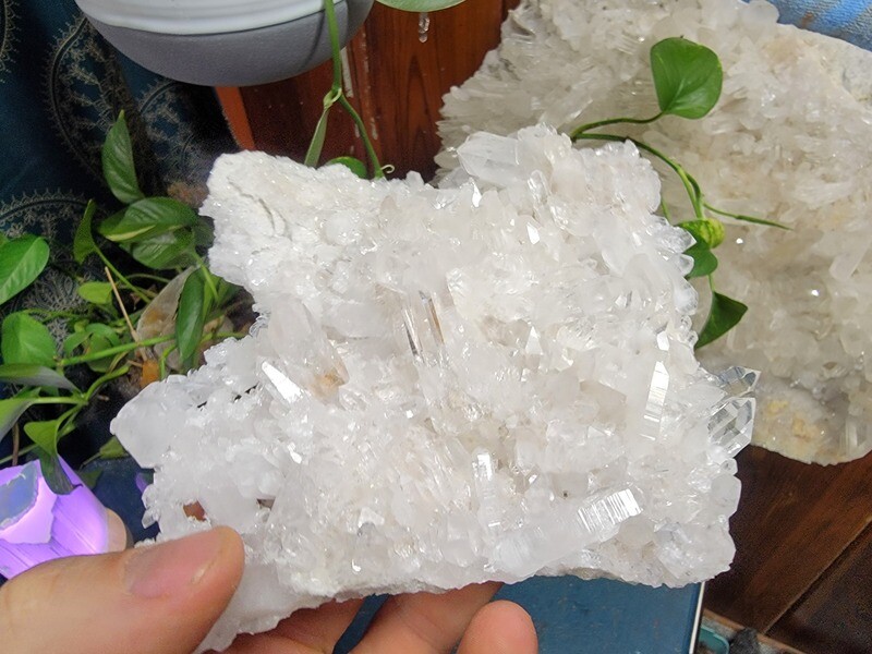 1lb quartz crystal cluster