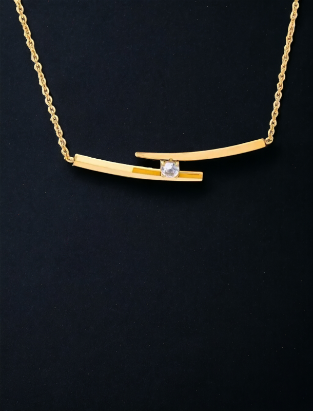 Trendy Rhinestone Pendant Necklace