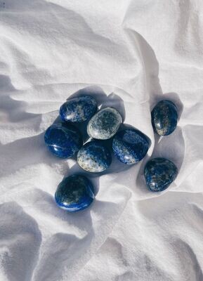 Trommelsteen lapis lazuli
