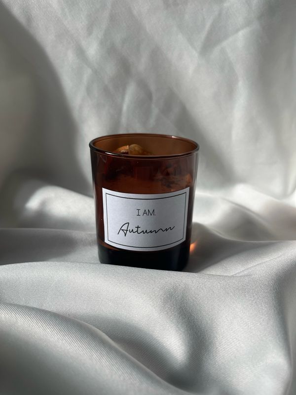 I AM. AUTUMN