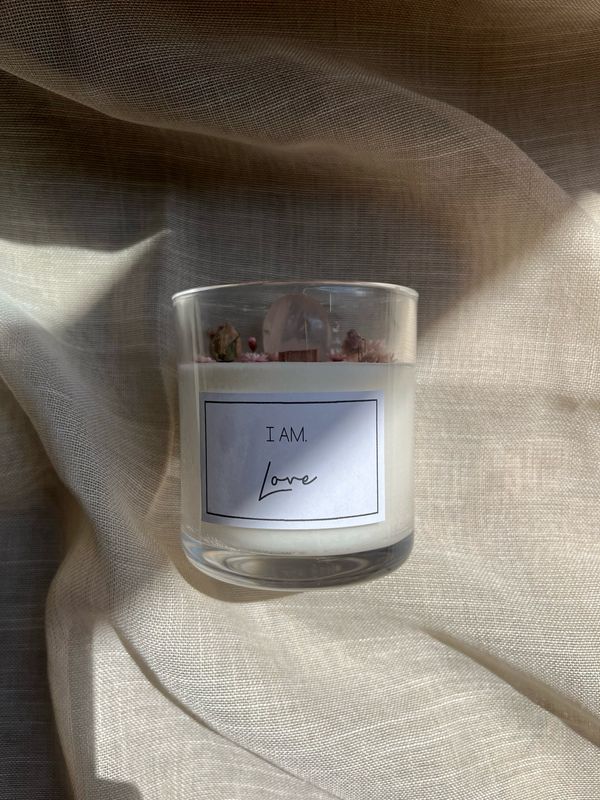 I AM. LOVE