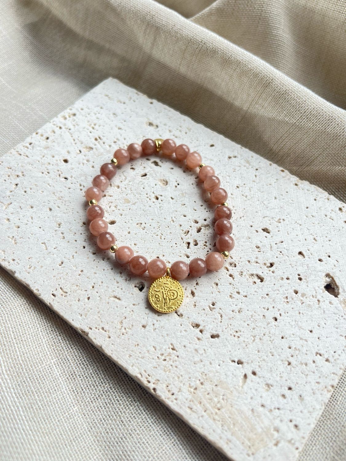 Armband natuursteen jade muntje