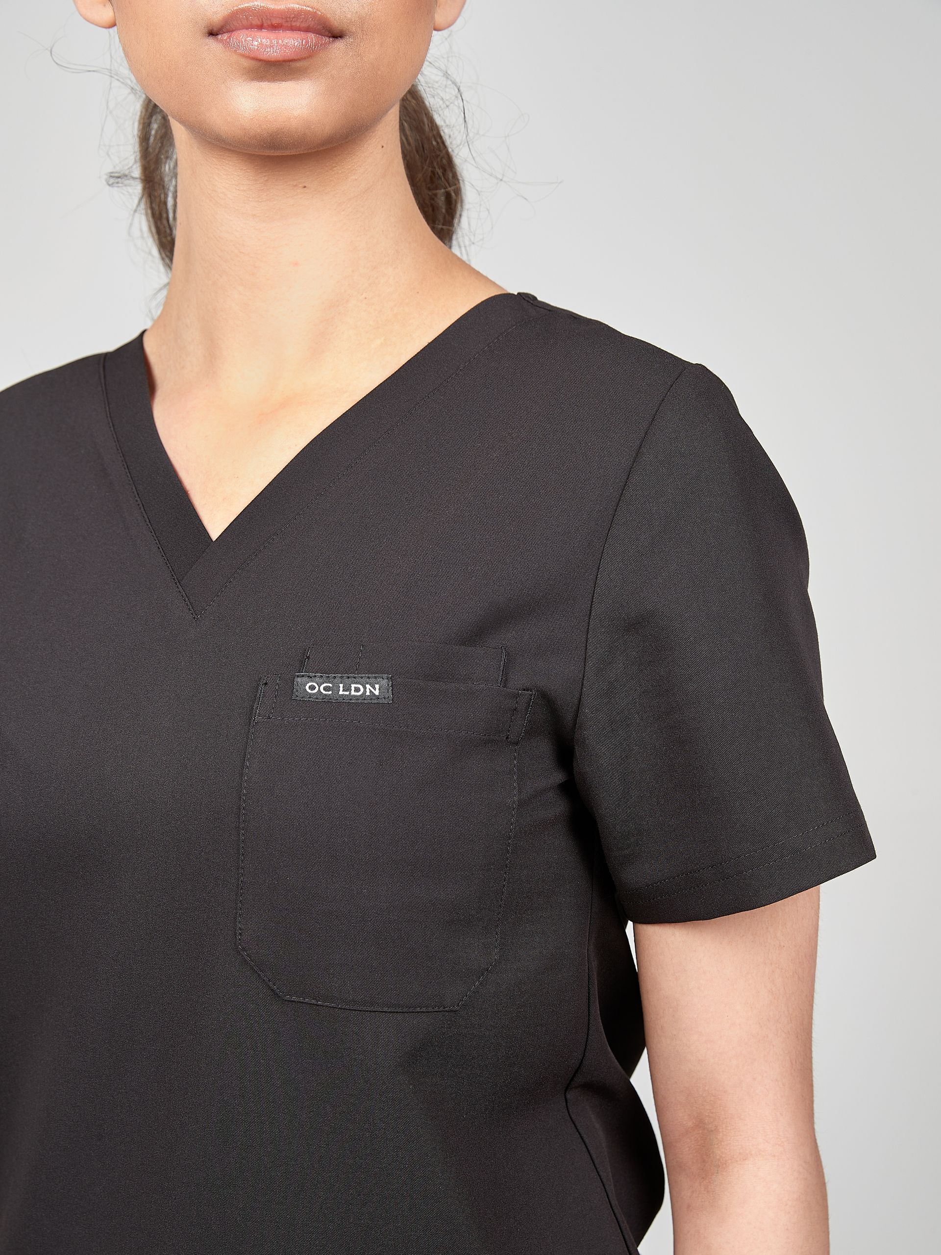 Women's Solis Scrub Top - Midnight Black