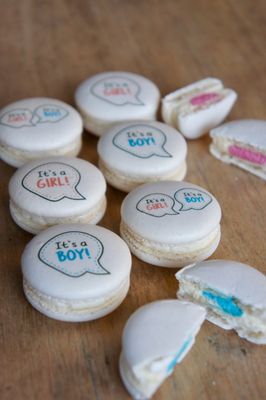 Gender reveal macarons
