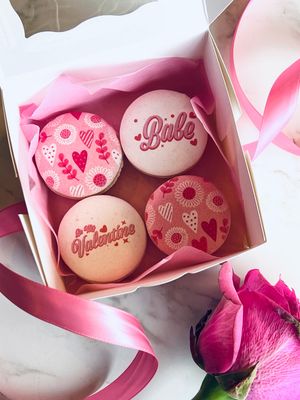 Valentijns Macarons 4 stuks Valentijns Macarons 4 stuks