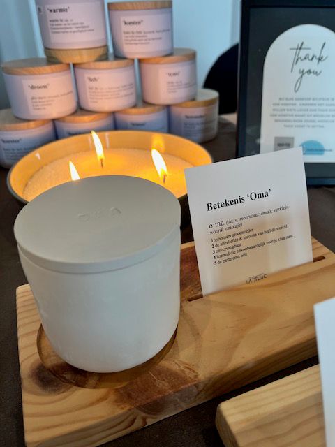 Oma + plankje + kaartje