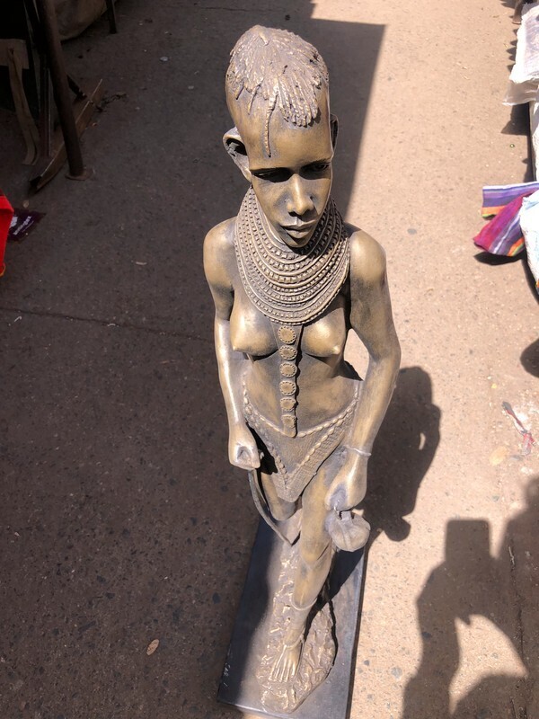 African woman sculpture/ home decoration sculpture