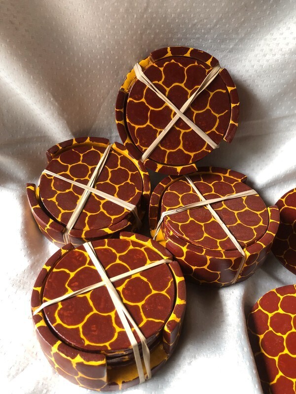Giraffe print set of wooden coasters/ a set of 6 wooden coasters