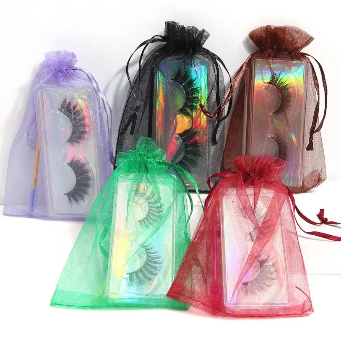 Natural Looking False Eyelashes
