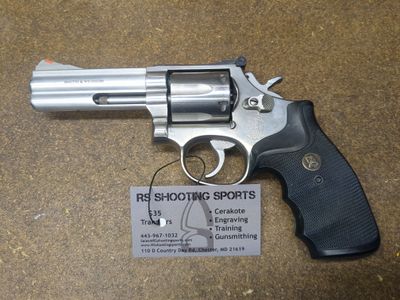 USED - Smith & Wesson 686-2