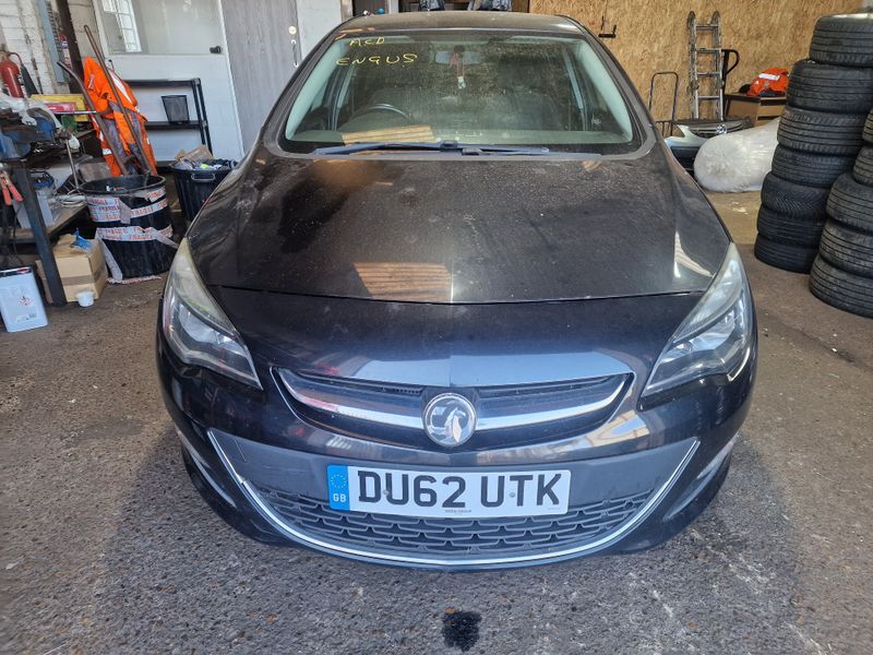 2012 VAUXHALL ASTRA (75418)