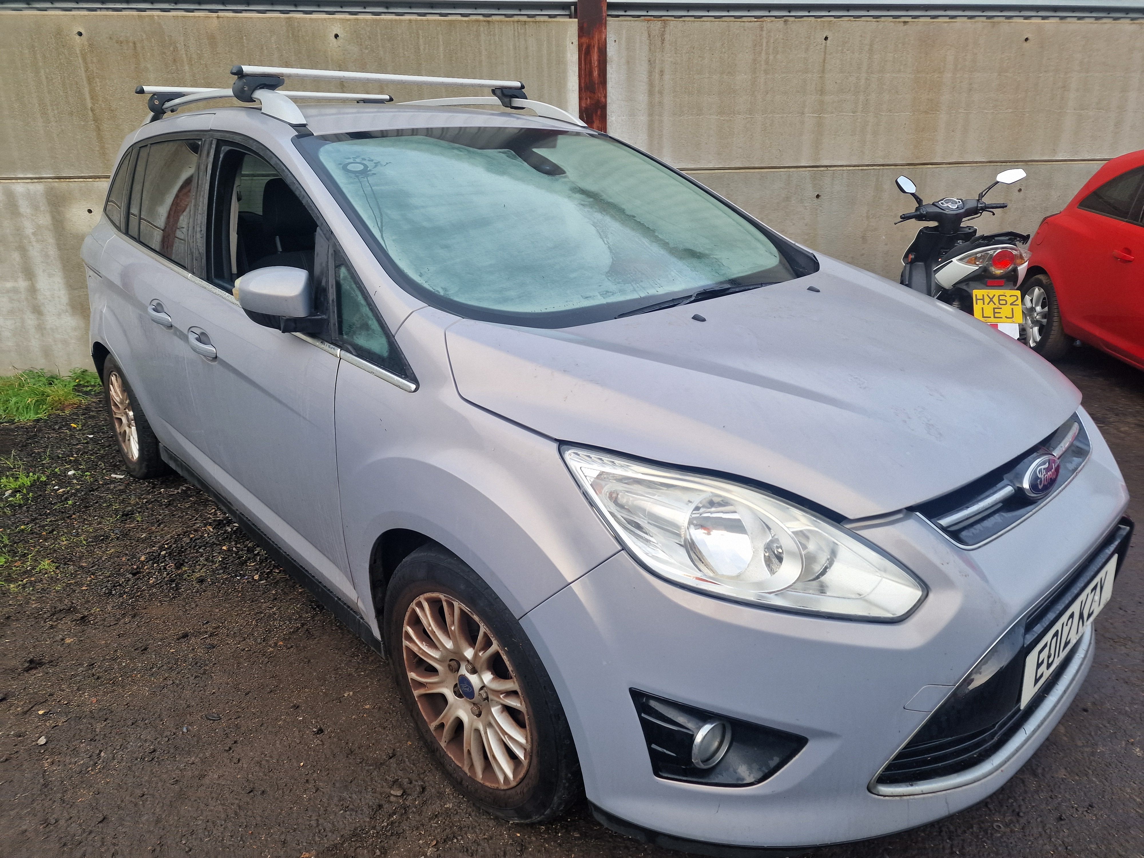 2012 FORD GRAND C-MAX (76013)