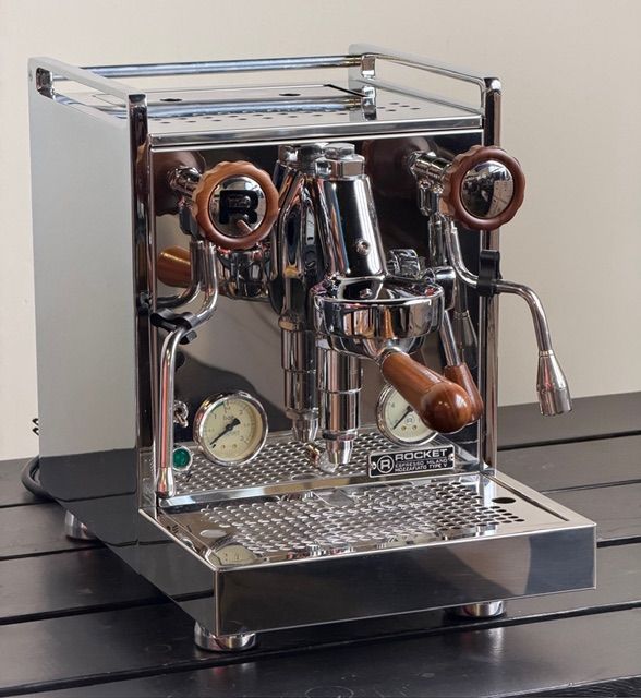 Rocket Mozzafiato Cronometro V Espresso Machine - Refurbished