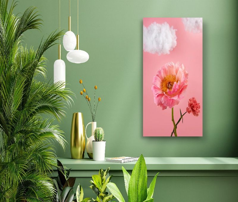 Elegant Single Flower Frame