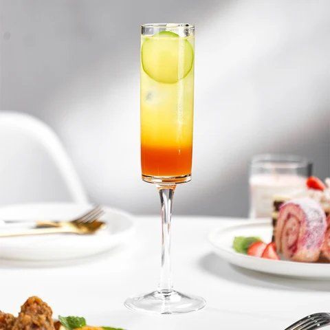 Timeless Elegance Glasses: 100% Lead-Free Crystal Flutes (6 pieces)