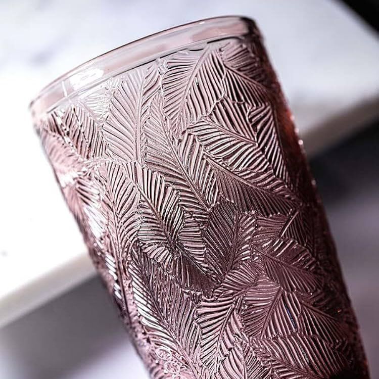 Elegant Leaf-Patterned Tumbler