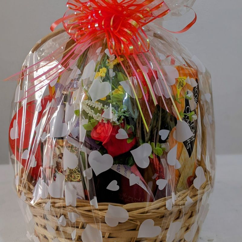 Luxurious Valentines Mini Package
