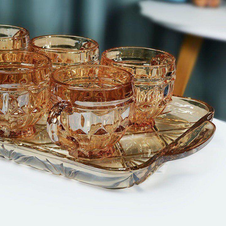 6 PCS CRYSTAL TEA/COFFEE CUPS WITH A TRAY