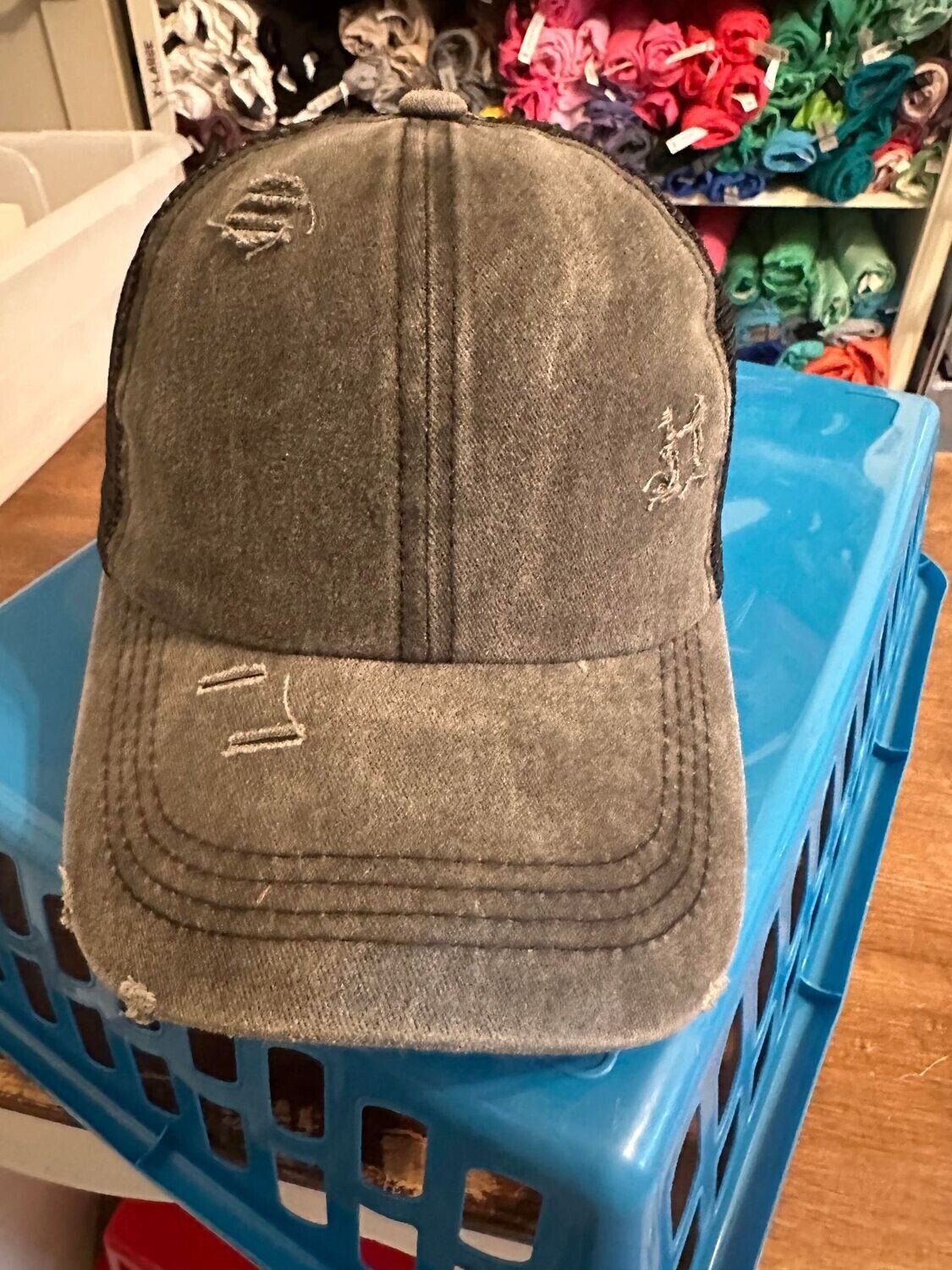 Heather Black Ponytail hat w black back