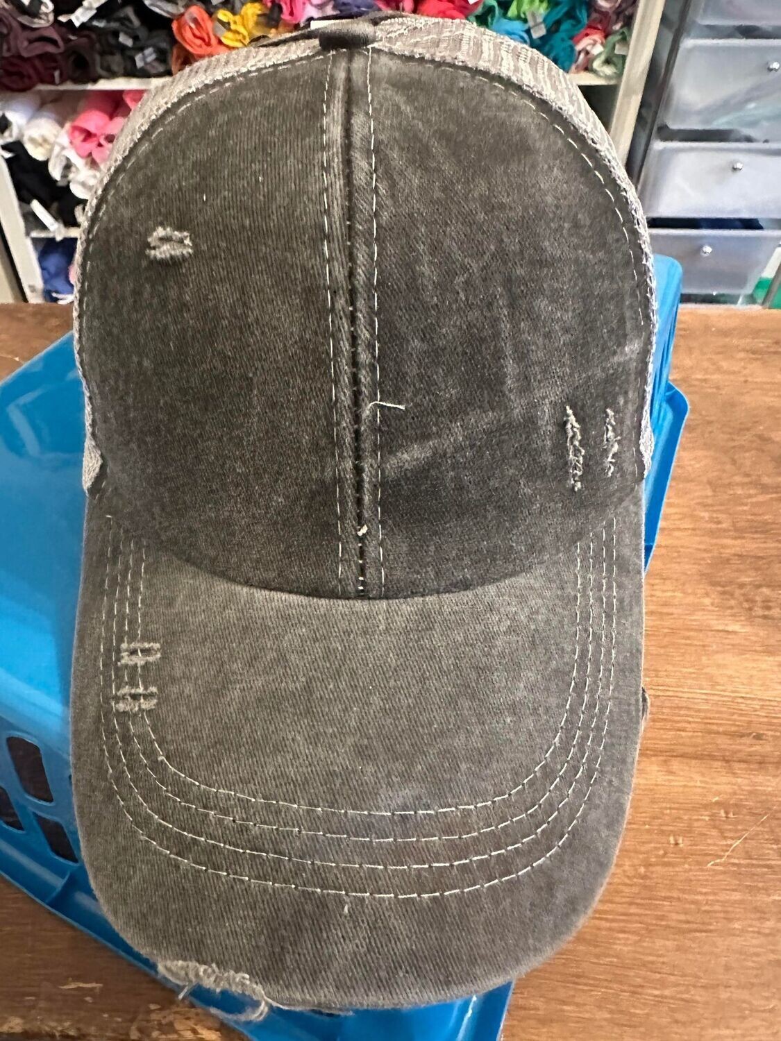 Heather Black Ponytail hat w/tan back