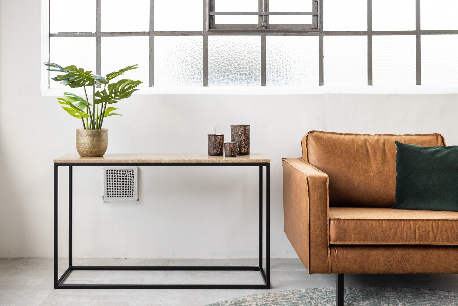 Sidetable - Uranus Sidetable - Uranus