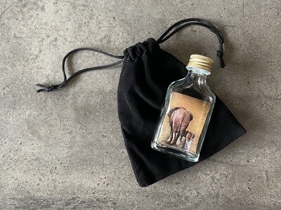 Koesterflesje - olifanten (moeder &amp; kind)