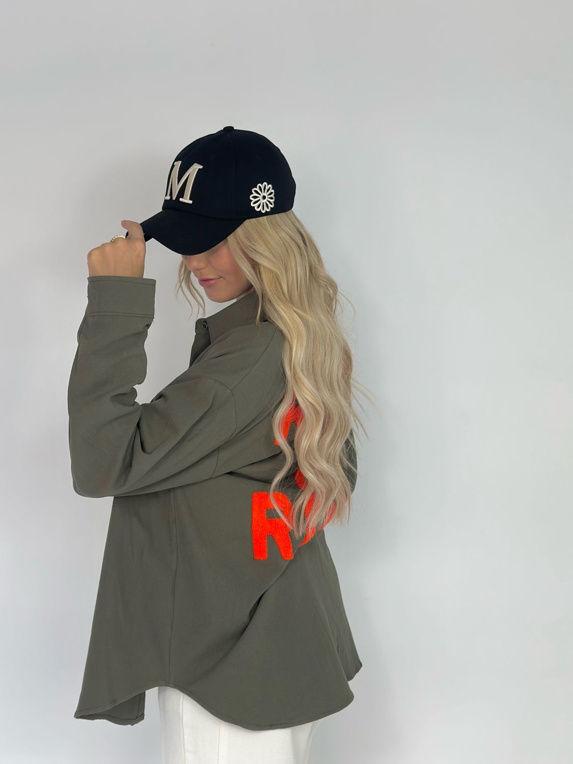 M Cap Black