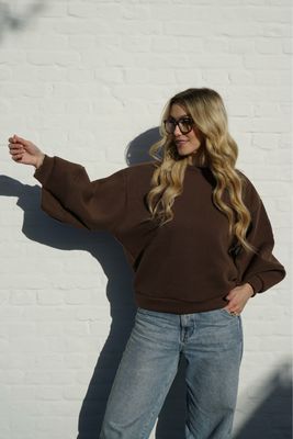 Balloon Pull Brown