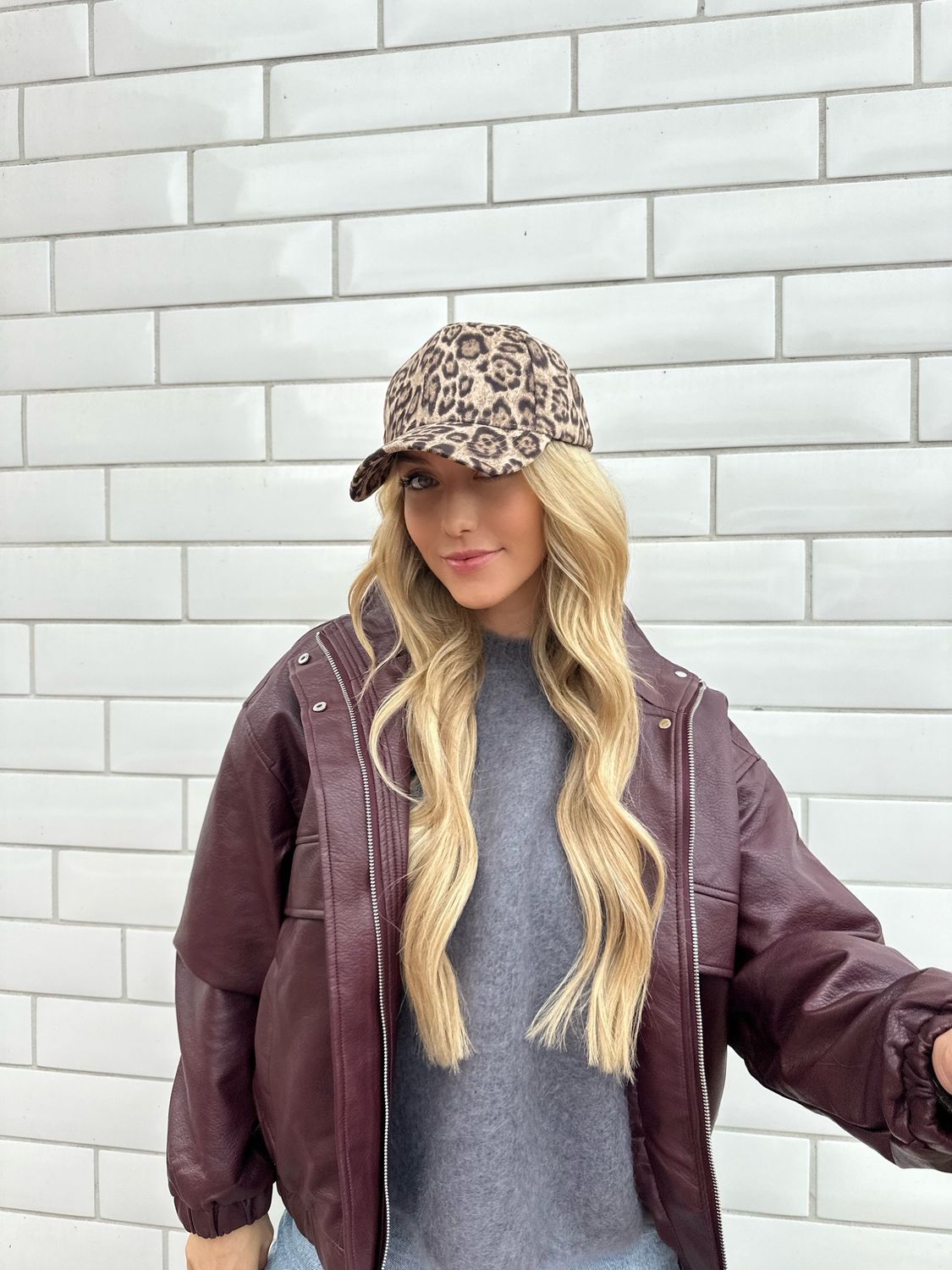 Leo Cap