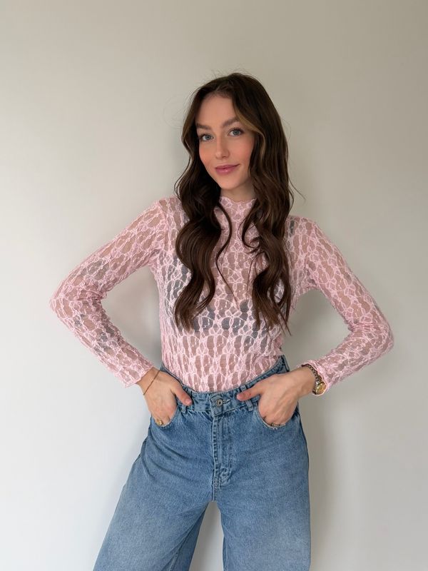 Lena Lace Top Baby Pink
