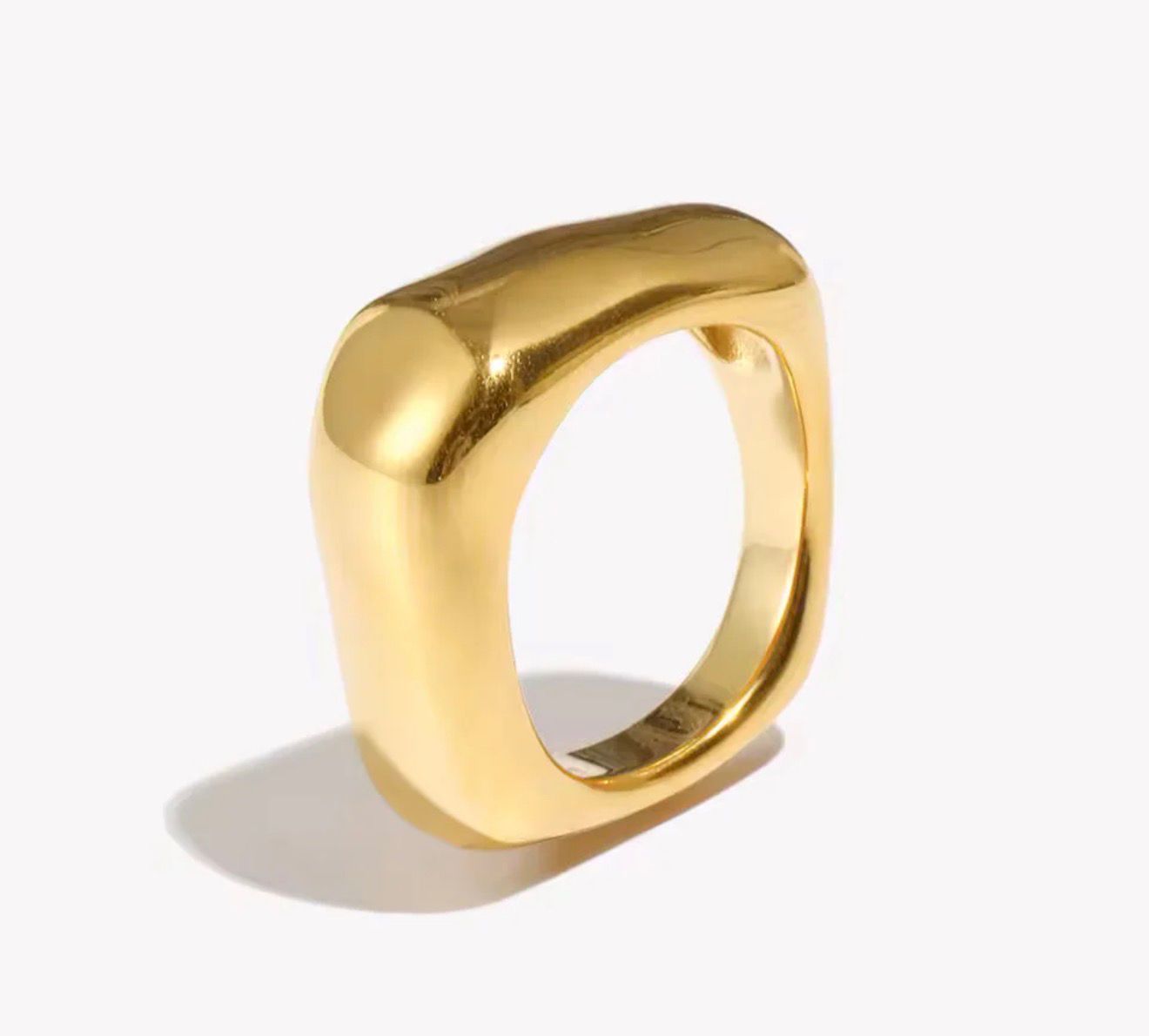Lara Ring