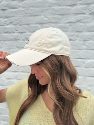 Weekend Cap White