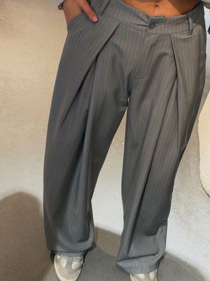 Lola Pants Grey Stripes