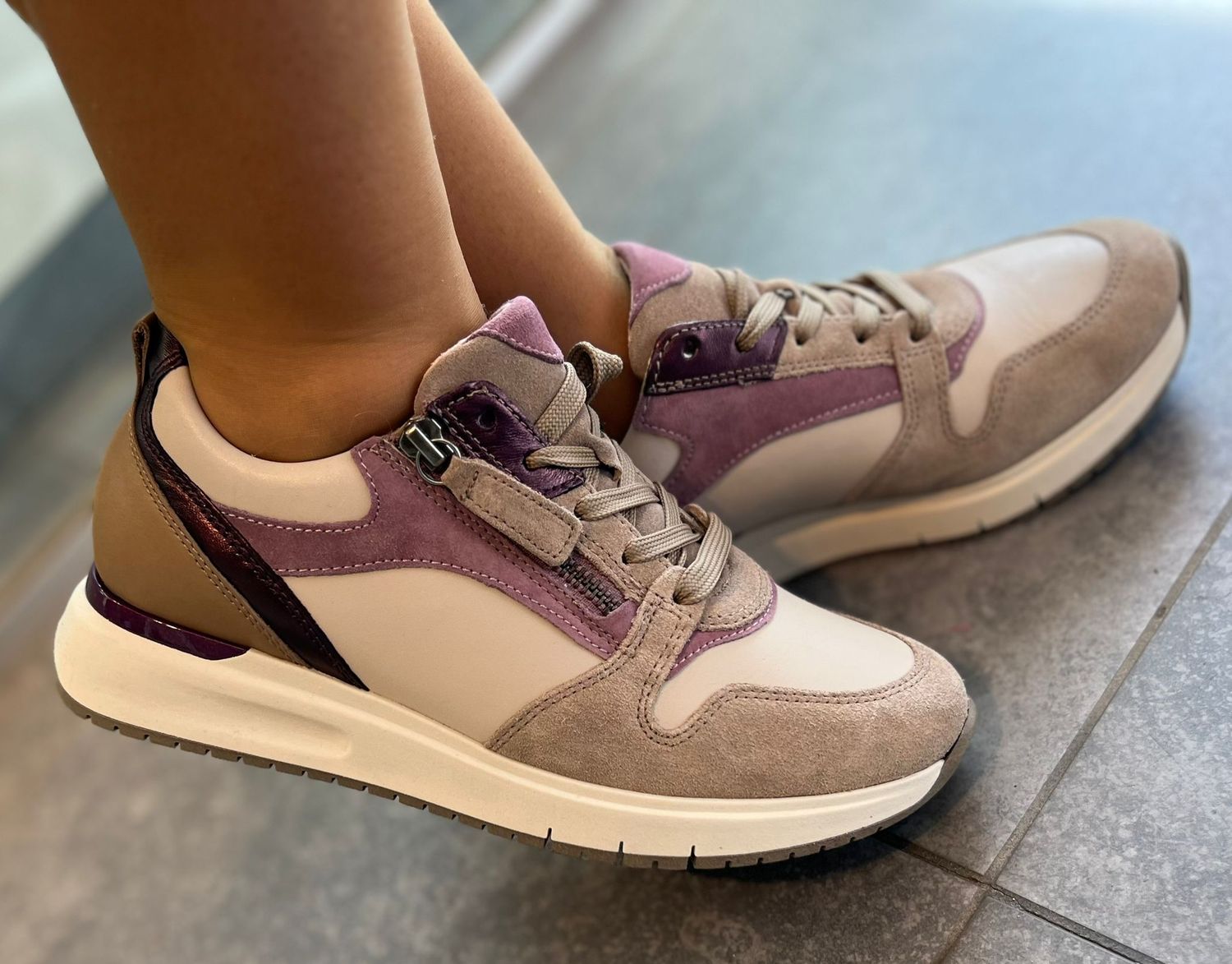 Sneakers Gabor met verschillende kleuren