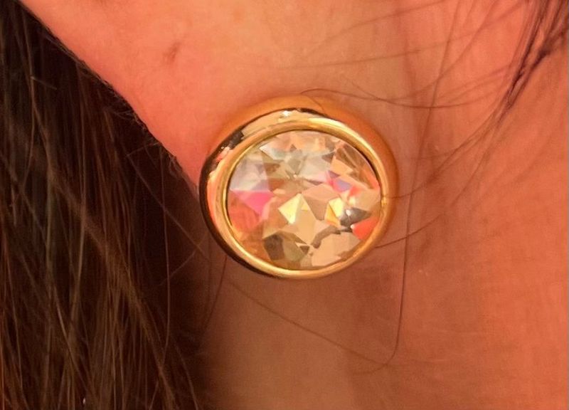 Oorbellen met prachtige steen