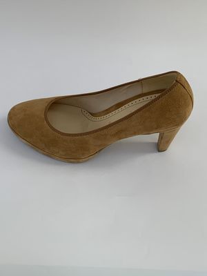 Pumps in het camel Pumps in het camel
