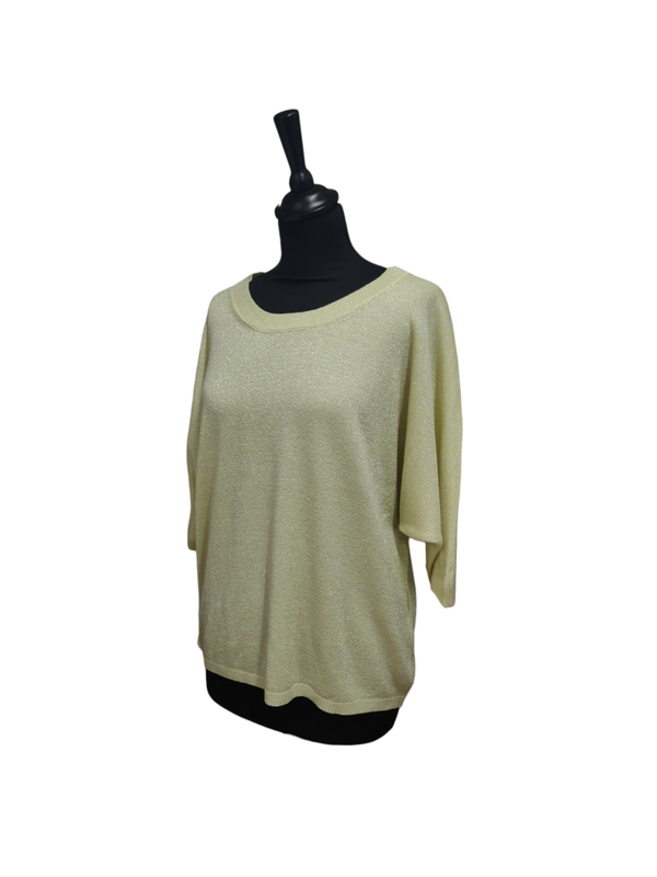 Pull in het geel met blinkertjes (MAAT S/M) Pull in het geel met blinkertjes (MAAT S/M)