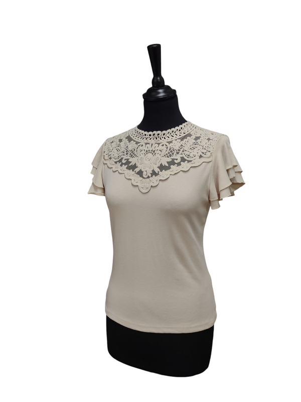T-shirt met kant in het beige T-shirt met kant in het beige