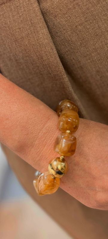 Armband in camelkleur