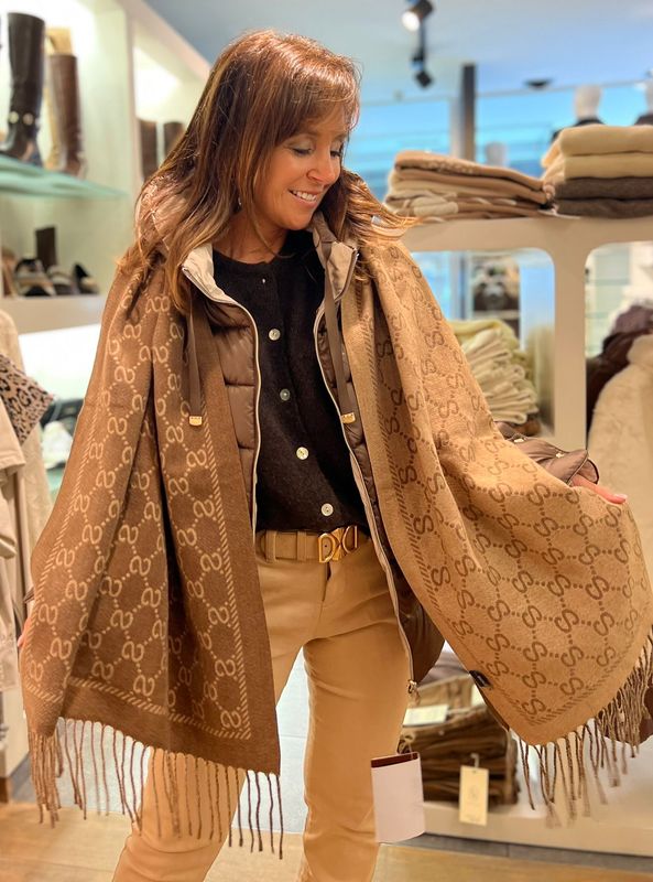 Prachtige sjaal met beige