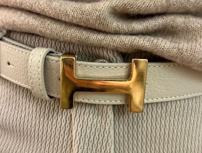 Beige lederen riem