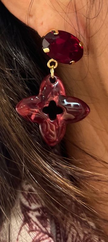 Prachtige bordeaux oorbellen