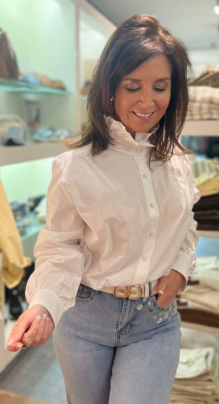 Blouse met opstaande kraag verkrijgbaar in twee verschillende printen