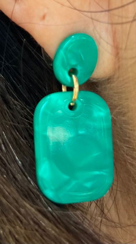 Oorbellen in het Gucci groen