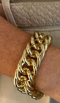 Goudkleurige armband